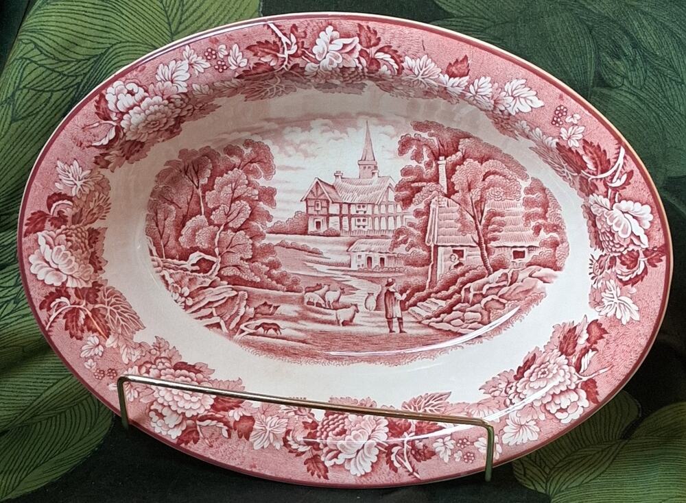 Oval Vegetable Bowls by Wood & Sons Red & White English Scenery 10"